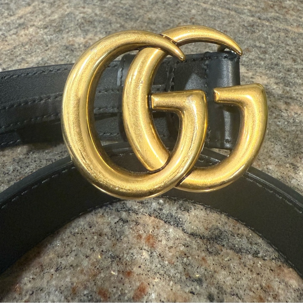 Gucci Black Leather GG Marmont Wide Belt with Gold Double G Buckle - Picture 2 of 4